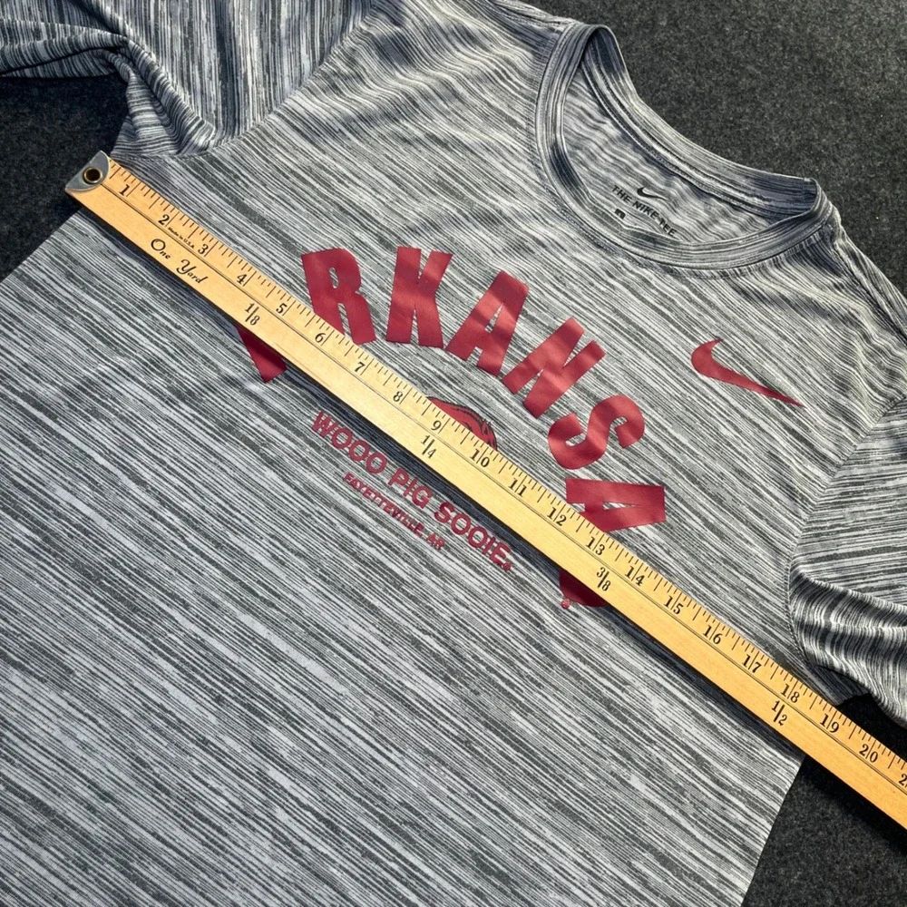 Nike Arkansas Razorbacks Mens Small Grey Dri-FIT Long Sleeve Tee